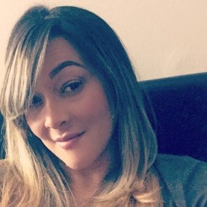 Meet your Posher, Claudia